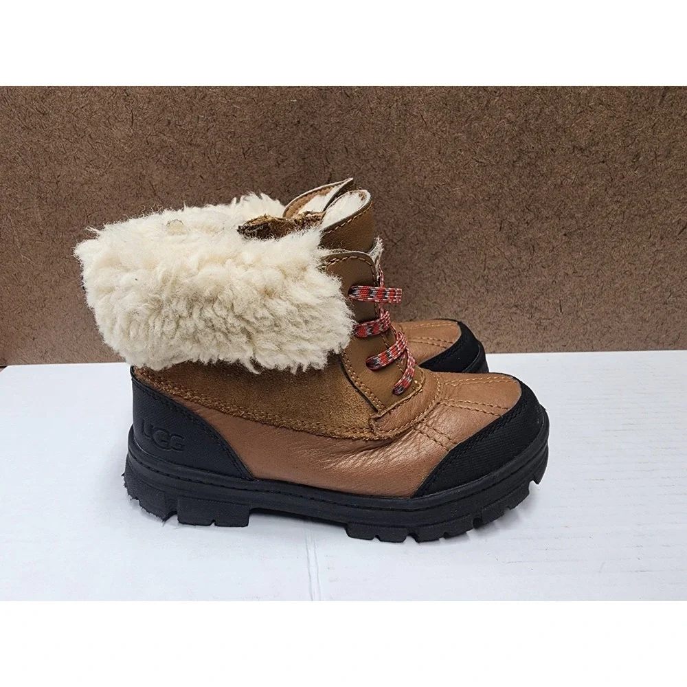 UGG Kids Ashton Addie boots Tan Leather Suede Waterproof 1143666K Sz 12 Toddler